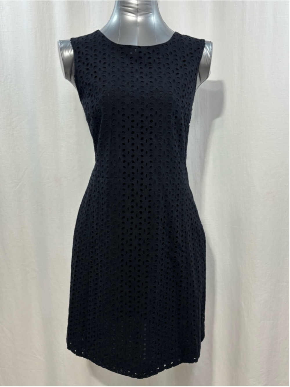 ALFRED SUNG Black Sleeveless Eyelet Cotton Sheath Mini Dress Sz 14 - 721 - Picture 2 of 6